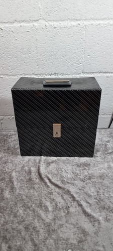 Vintage black striped vynil - black,